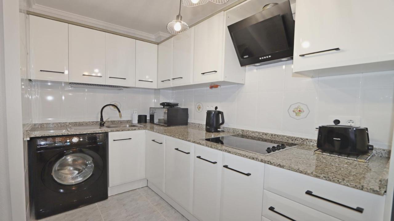 Ref 9033 Apartamento Moriones Торевьиа Экстерьер фото
